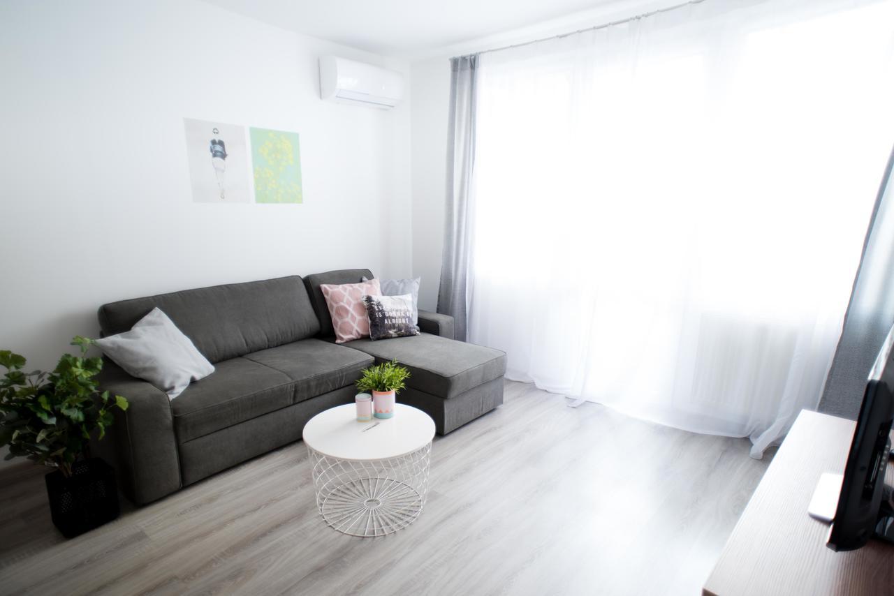 Grand Trees Apartment Boedapest Buitenkant foto